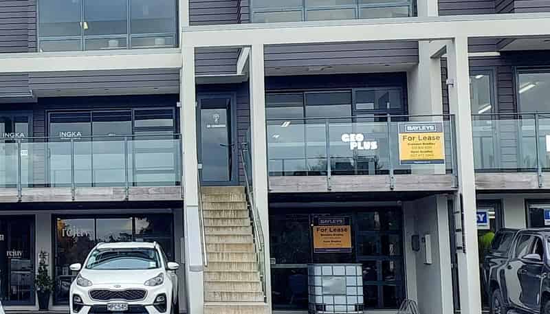 4/144 Third Avenue, Avenues