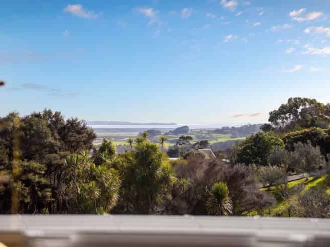 812 Inland Road, Helensville