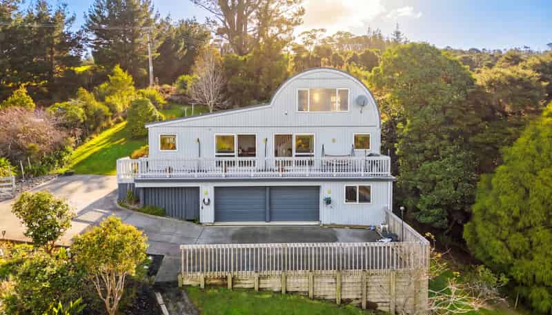 812 Inland Road, Helensville