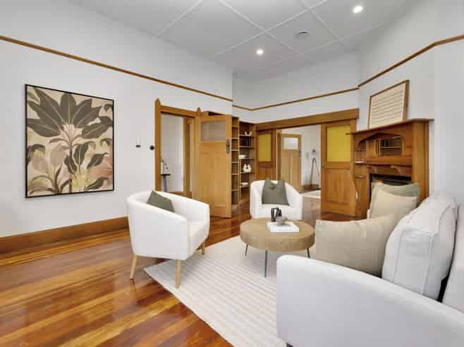 8 Garrison Street, Carterton