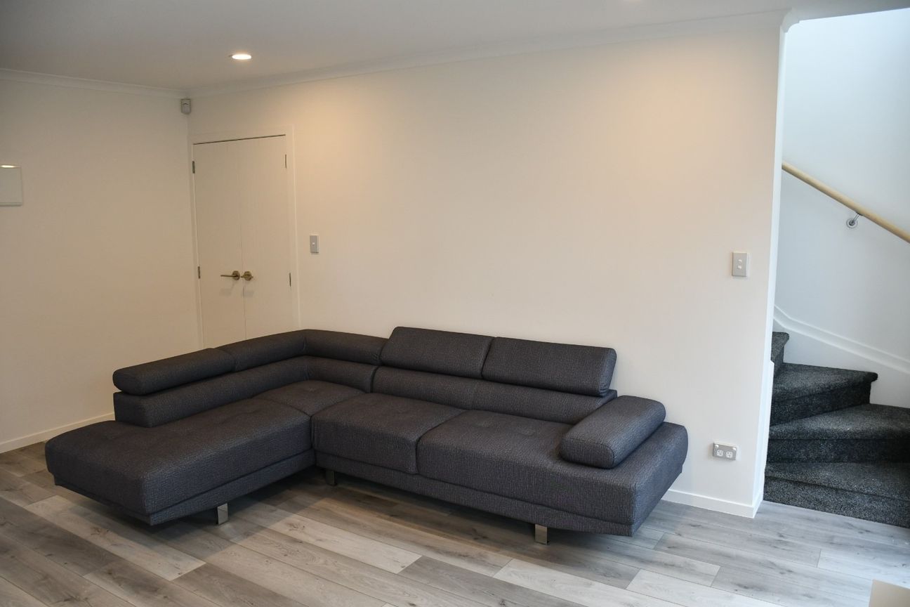 This Town House MAY be the one You are Looking for - Groups or Families - Aanzicht 3