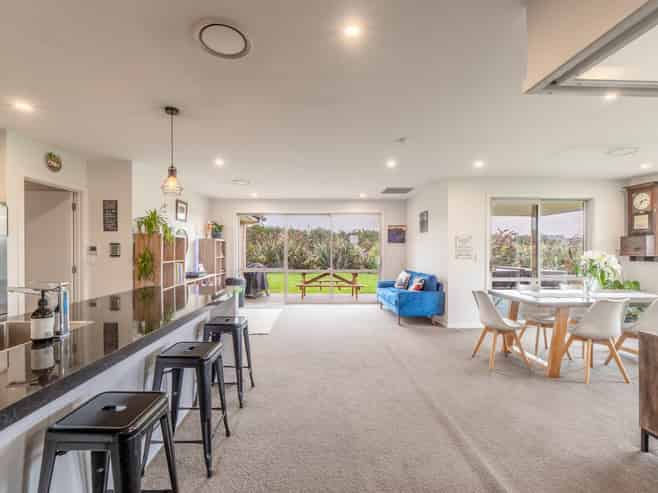 406 Flora Road East, Makarewa