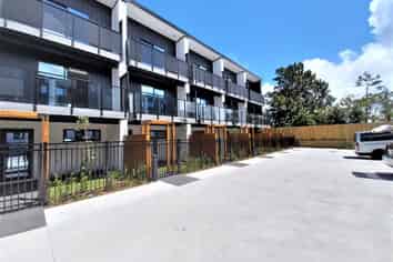 6/61 Matipo Road, Te Atatu Peninsula