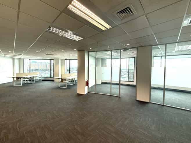 Position your business in the heart of the Viaduct