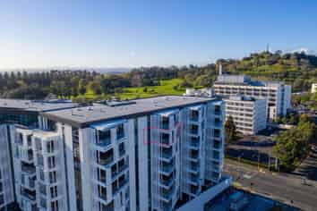704/223A Greenlane West, Epsom