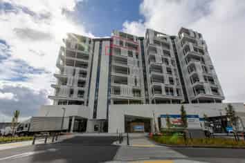 704/223A Greenlane West, Epsom