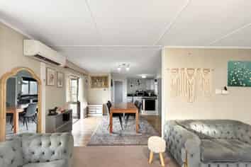 268  Tramway Road , Strathern