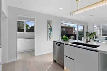 123B Forrest Hill Road, Forrest Hill
