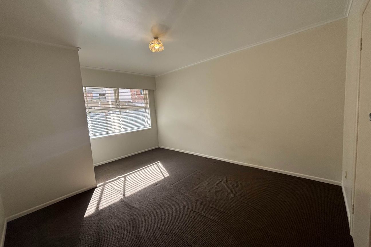 2-Bedroom in Double Grammar Zone - Widok 3