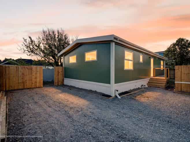 21 Ben Rarere Avenue, Aranui