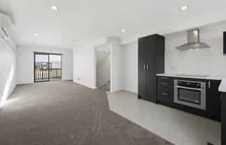 10/11 Gordon Place, Newtown