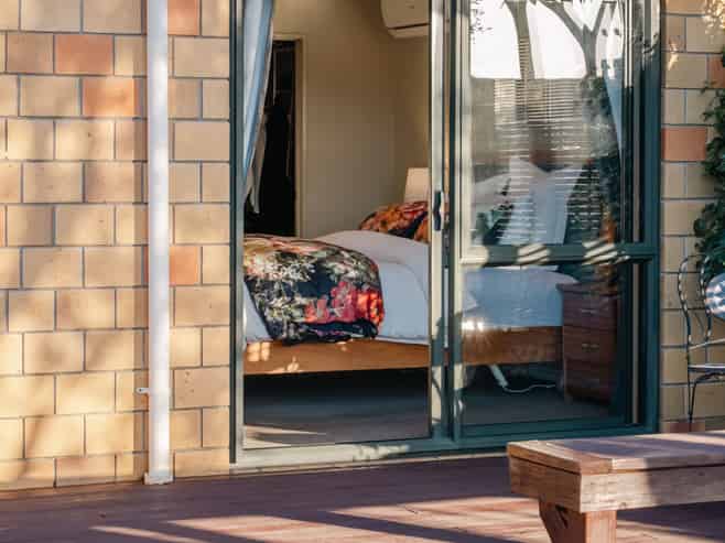 10 Phoenicia Court, The Gardens