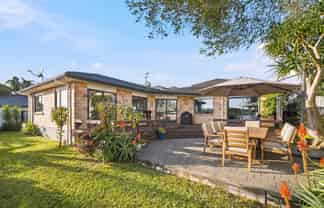 10 Phoenicia Court, The Gardens
