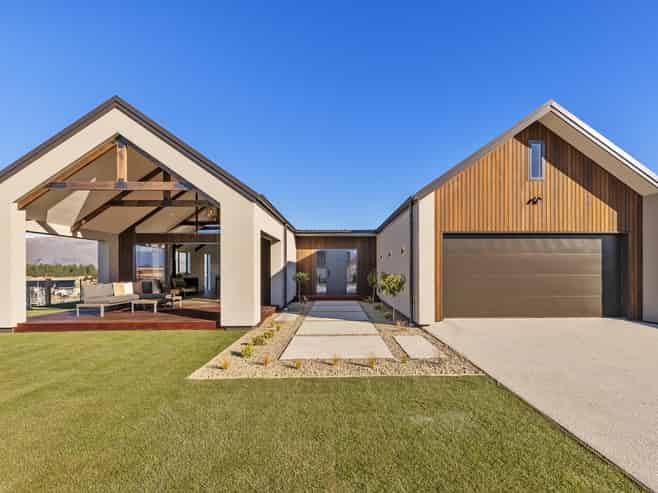7 Carrickmore Crescent, Wanaka