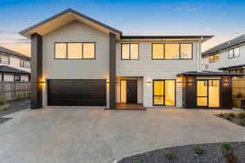 12 Saw Lane, Swanson
