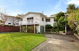 30 Mcgowan Road, Wainuiomata