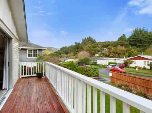 30 Mcgowan Road, Wainuiomata