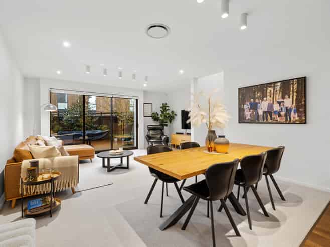 3/39 Webb Street, Merivale