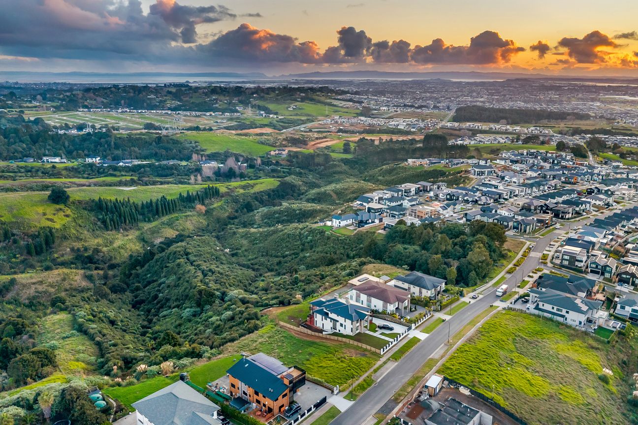 Build Dream Lifestyle in Prestigious Flat Bush - Vue 2