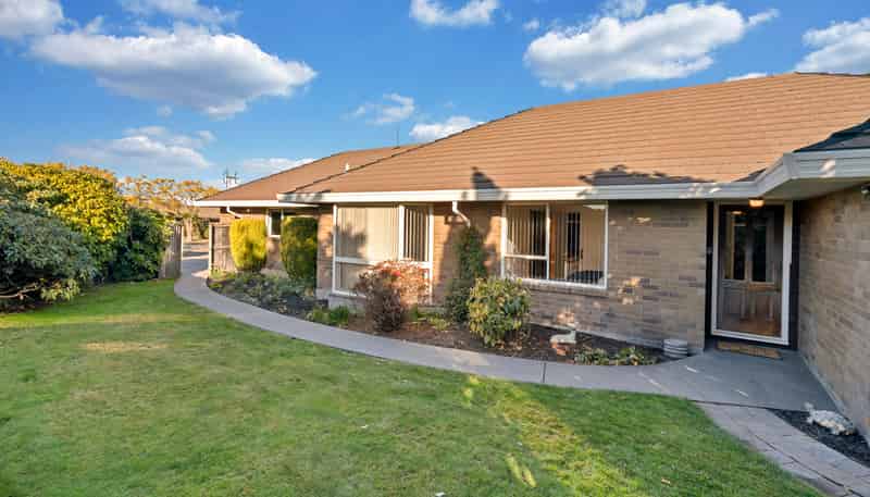 15 Creese Place, Redwood