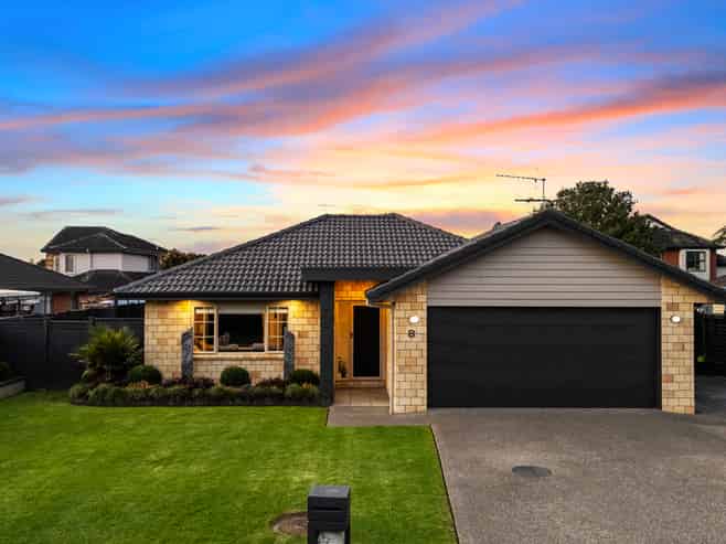 8 Belfry Place, Wattle Downs