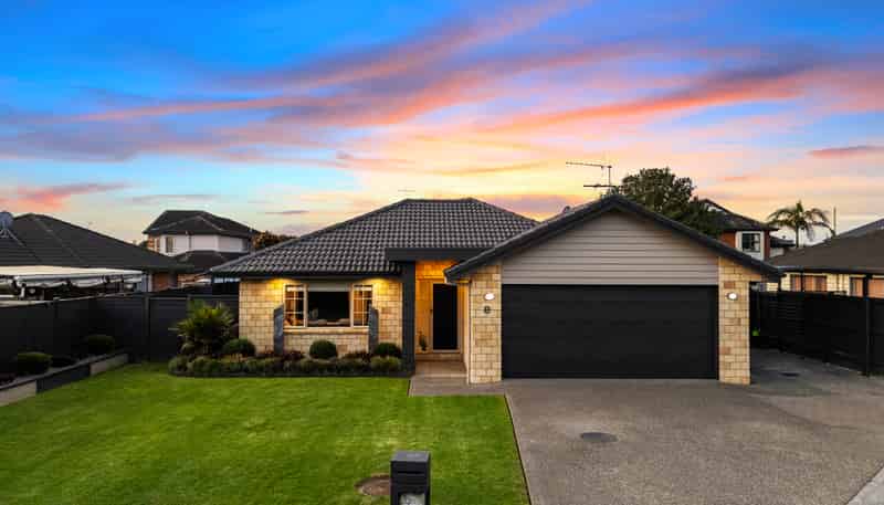 8 Belfry Place, Wattle Downs
