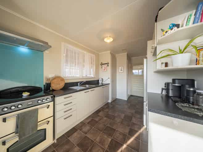 29 Excelsior Place, Manapouri