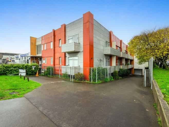 16/98 Station Road, Otahuhu