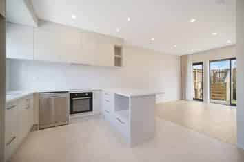 7/65 Moire Road , Massey