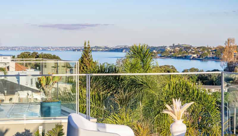 129A Beach Road, Castor Bay