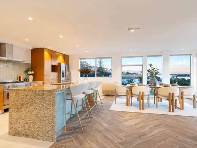 129A Beach Road, Castor Bay