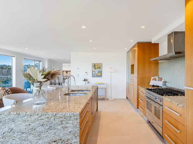 129A Beach Road, Castor Bay