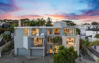 129A Beach Road, Castor Bay