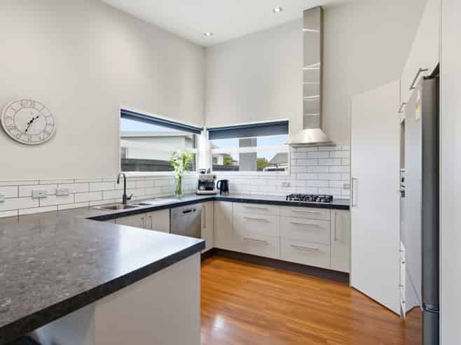 9 Wildhawk Place, Shirley