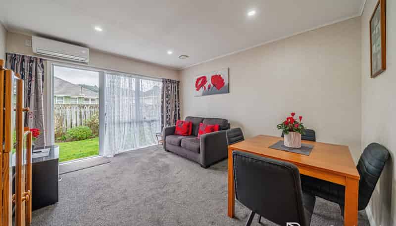 10/1079 High Street, Taita