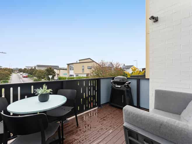 11 Onekiritea Road, Hobsonville