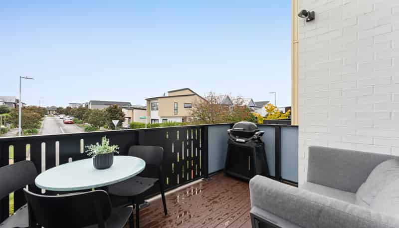 11 Onekiritea Road, Hobsonville