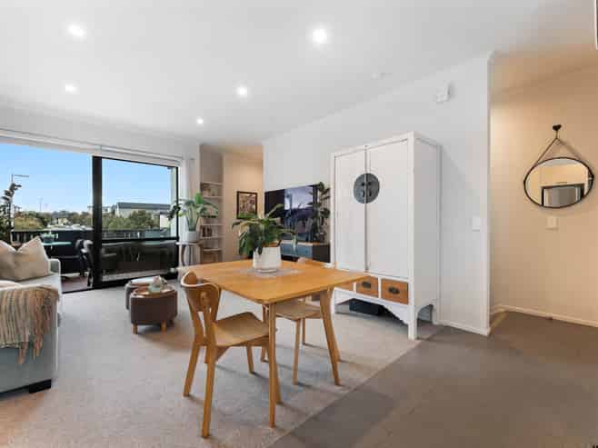 11 Onekiritea Road, Hobsonville