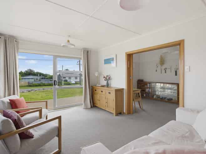 84 Park Avenue, Waitarere Beach