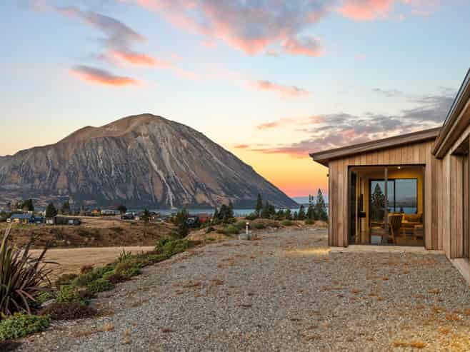 1/1789 Lake Ohau Road, Twizel