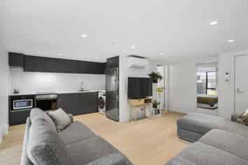 3/854 Mount Eden Road, Three Kings