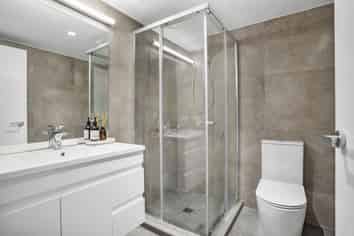 3/854 Mount Eden Road, Three Kings