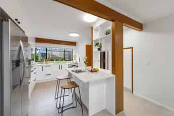 2/119 St Andrews Road, Epsom