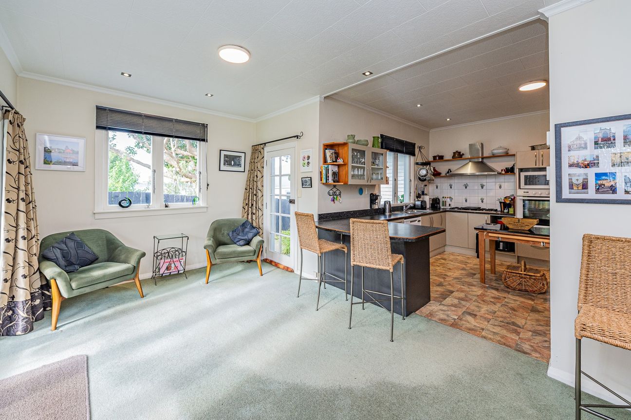 Timeless character, exceptional family living - Mehr