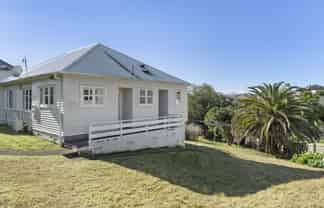 21 Kurahaupo Street, Orakei