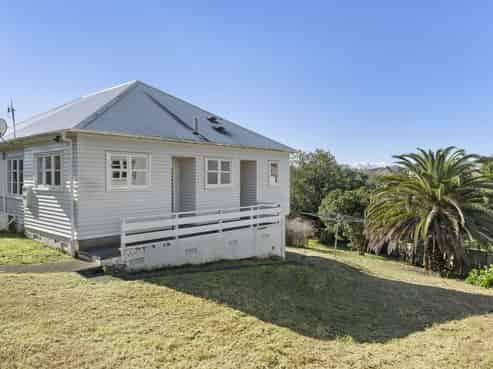 21 Kurahaupo Street, Orakei