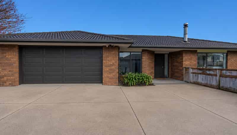 9 The Ford, Huntington