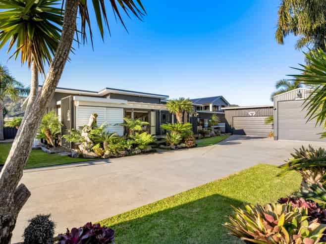 526 Martyn Road, Whangamata