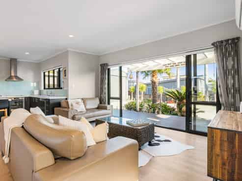 526 Martyn Road, Whangamata