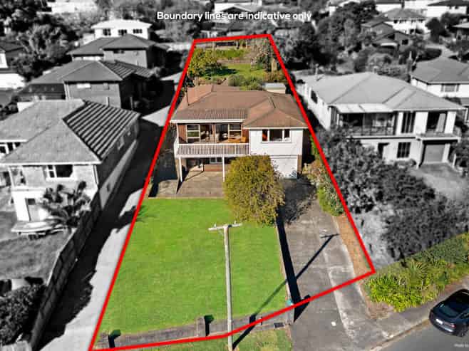6 Eaton Road, Hillsborough